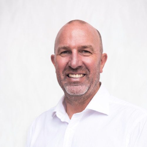 Simon Lynch